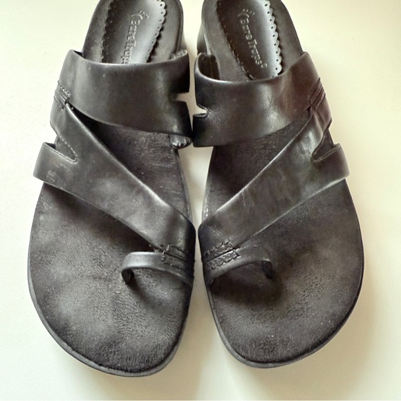 Baretraps Orchid Leather Strappy Sandals - Picture 3 of 6